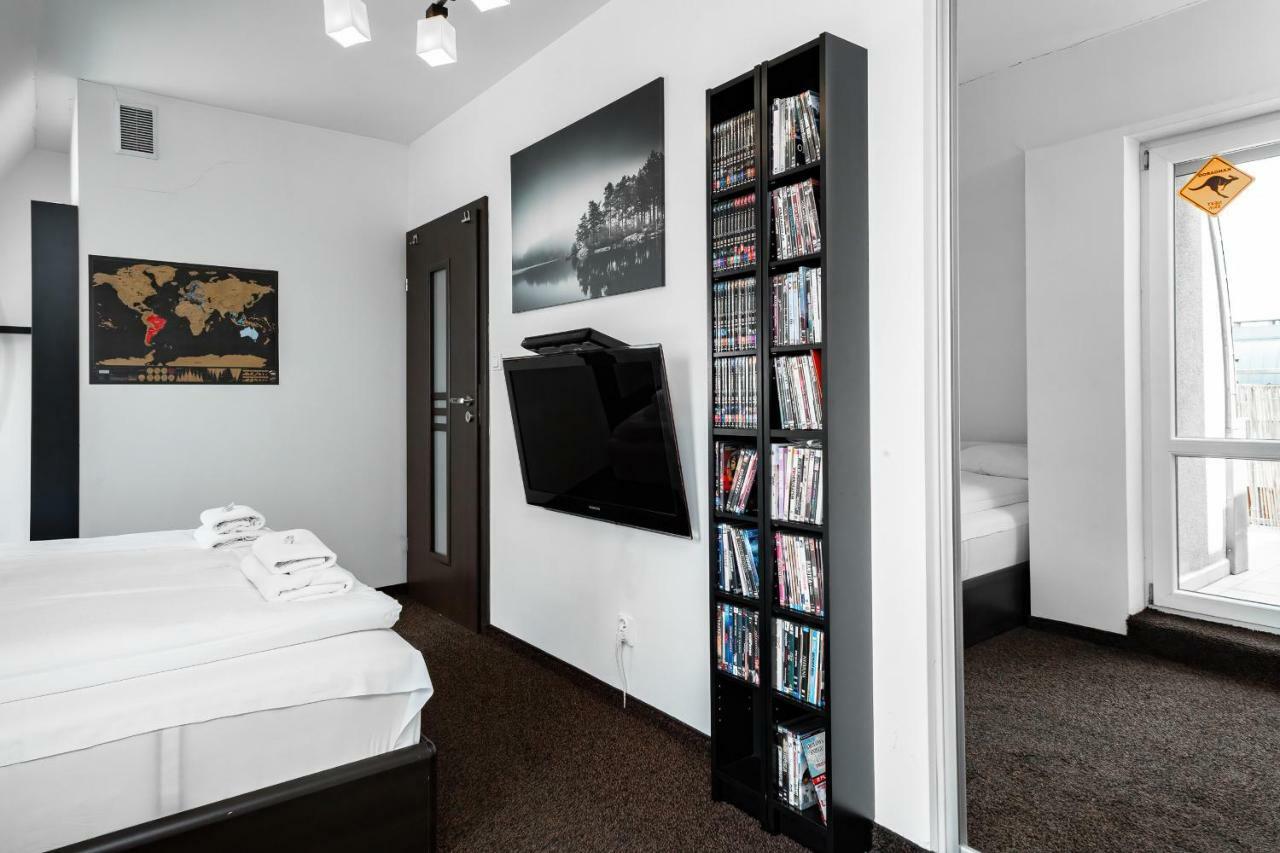 Apartments Wroclaw Manganowa By Noclegi Renters Extérieur photo